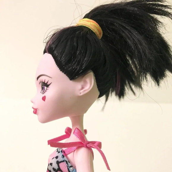 Monster High Draculaura Emoji Dress Doll - Picture 14 of 16